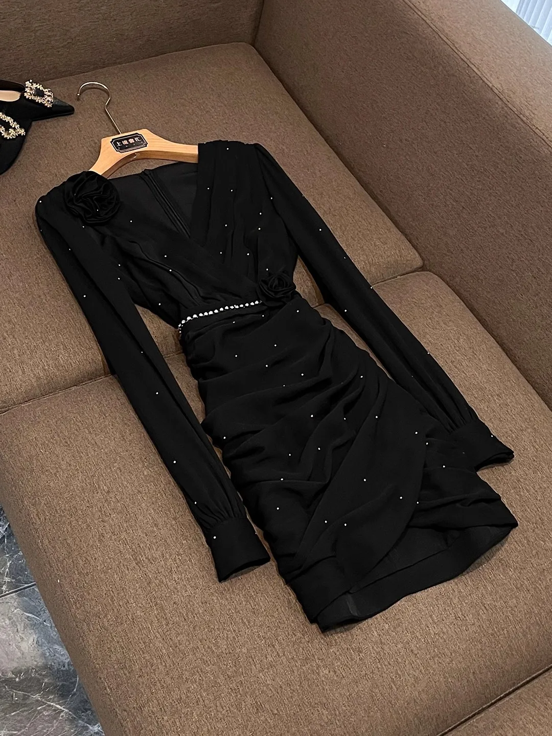 

Ele Long Sve V-Ne Draped Waist Diamond Embellied Bodycon Dr lectual Sle Ci Commuting Suitable Dr