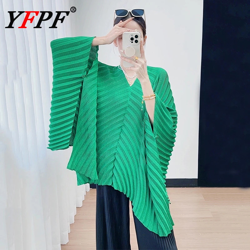 

YFPF Casual Big Size Miyake Pleated Tops Women V Neck Batwing Sleeve Solid Color Fashion Blouse 2025 Versatile New Clothing
