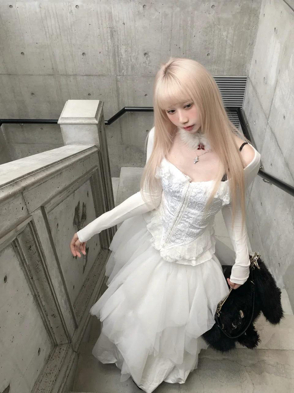 Original Design Klassische Gothic Spitze Patch Schlank Sexy Top Langarm Spitze-up Punk Low Breasted Shirt Frühling Herbst