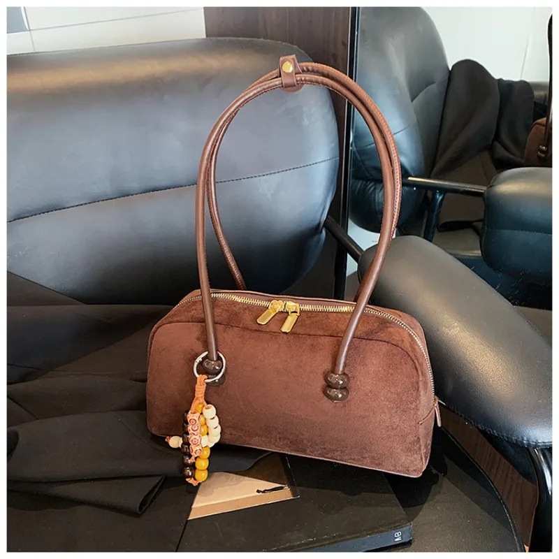 

Сплошные цветные сумки из искусственной замши, осенне-зимние новые универсальные сумки 2025, хит продаж для женщин, модная дорожная сумка на плечо