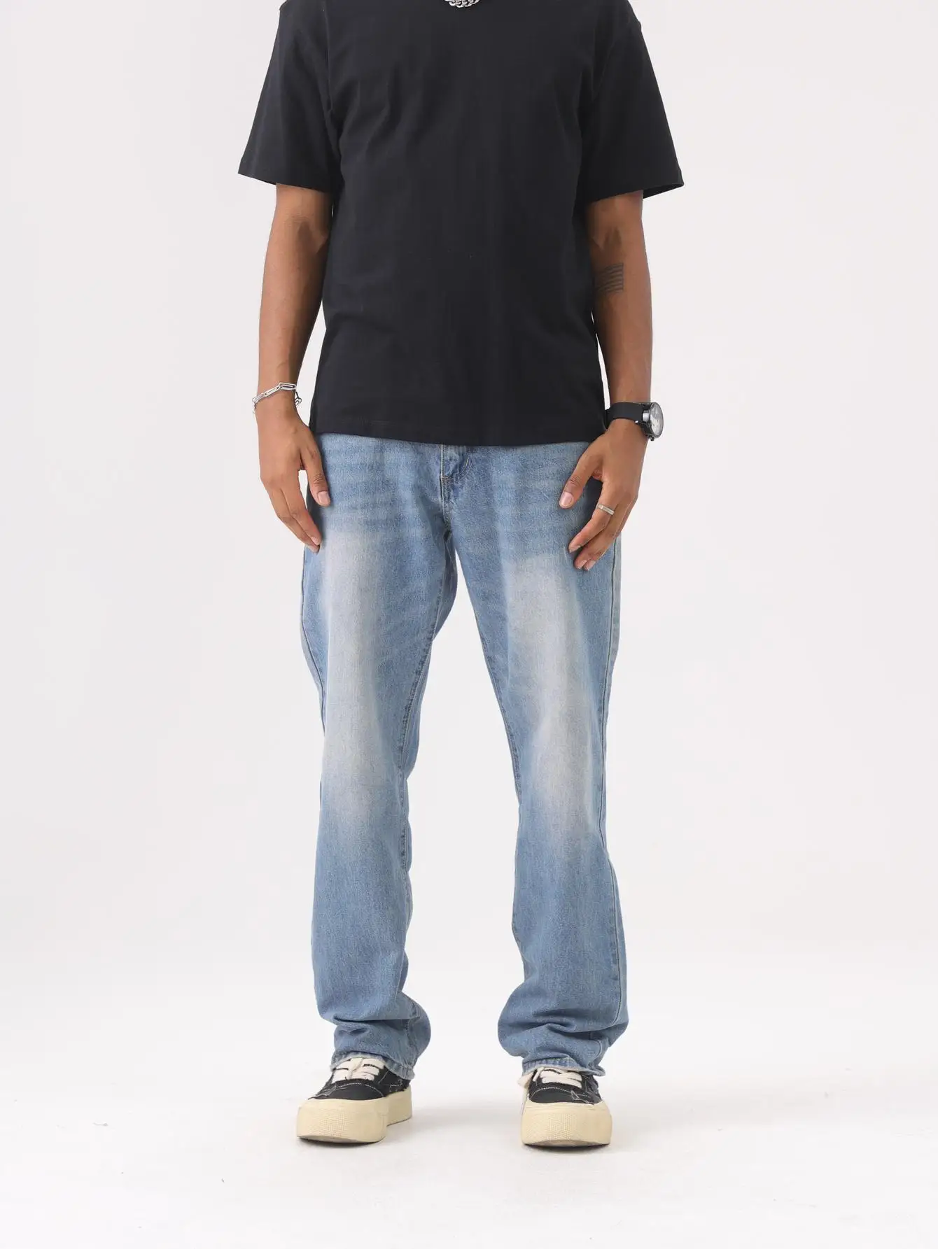 

Men's Straight Leg Jeans Mid Waist Non Elastic Button Fly Vintage Style Denim Pants for Casual or Semi Formal Wear