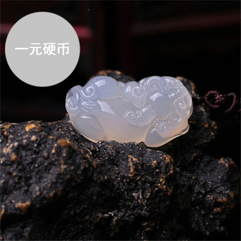 WholesaleAGoods Chalcedony Leather Break Factory Wholesale Ice Jade Jade Pendant Natural White Chalcedony Pendant