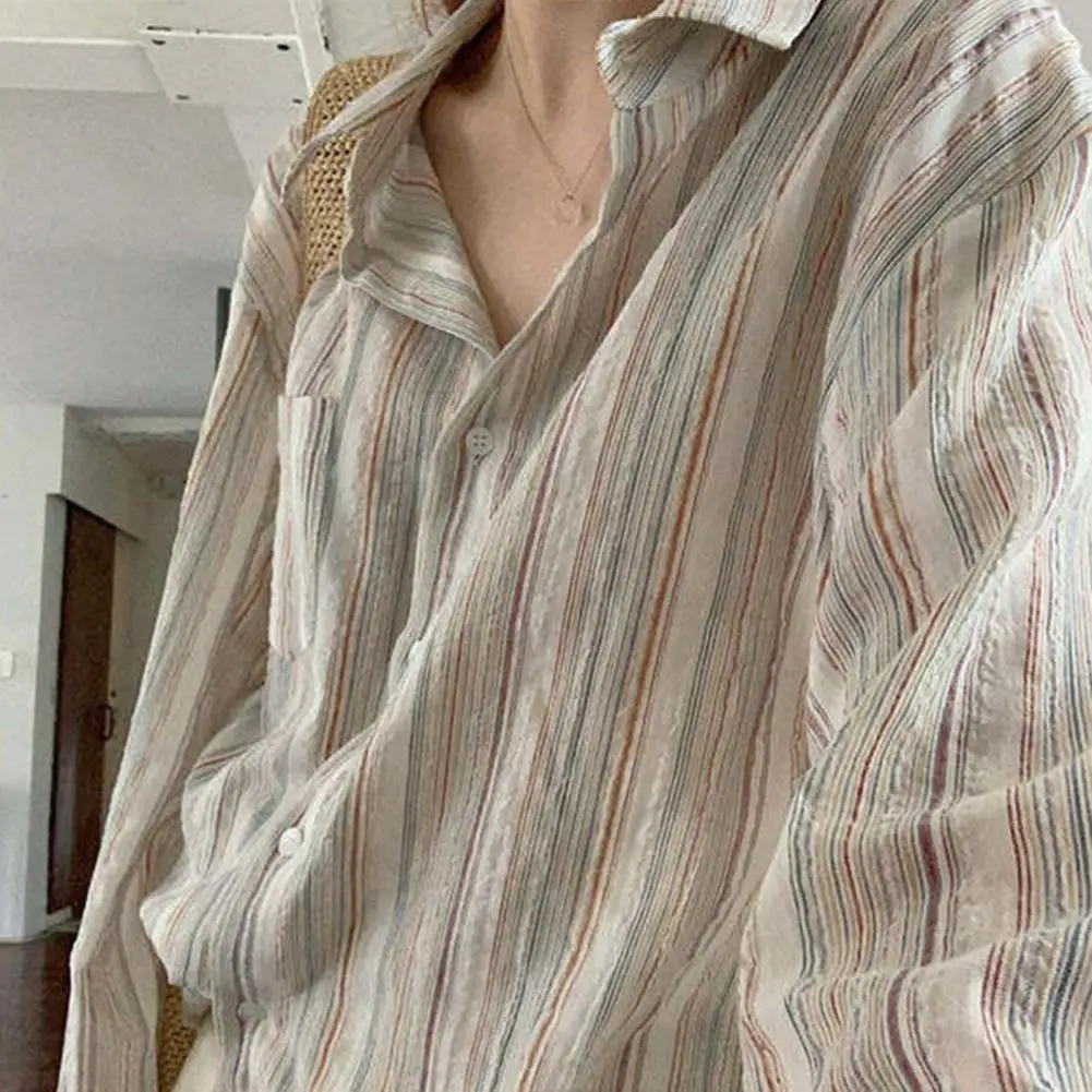 

Color-blocked Vertical Stripes Shirt Retro-inspired Women's Shirt Color-blocked Stripes Patch Pocket Single Breasted Style Women