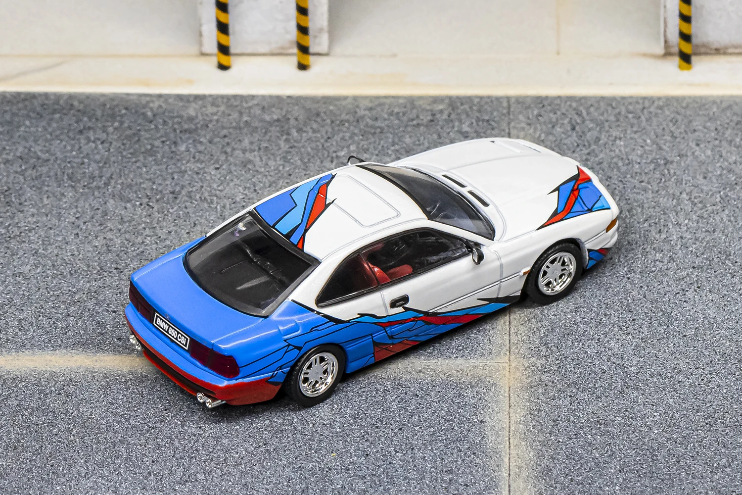 SHADOW1 1:64 BMW 850CSi White Latte Art Jumping Light Alloy Premium Diecast Vehicle Model Toy Collectible Display Piece