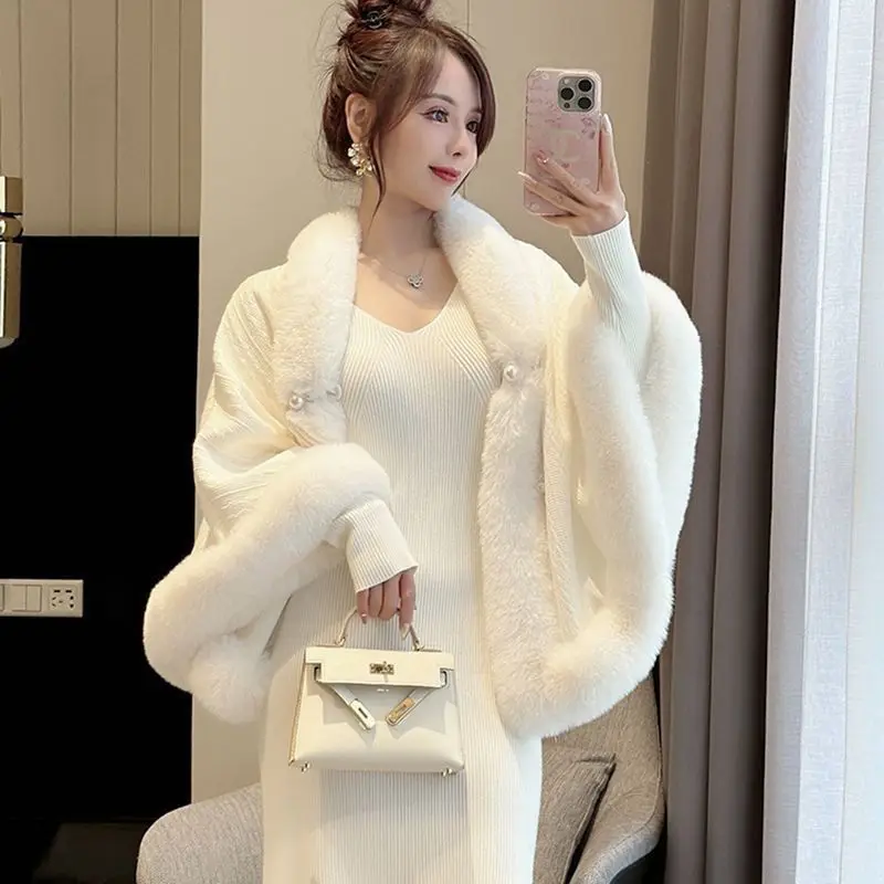Elegant Princess Full Trim Handwork Faux Fur Cape Outerwear Women Winter Comfort Plush Cloak Wraps Wedding Shawl Coat Thicken