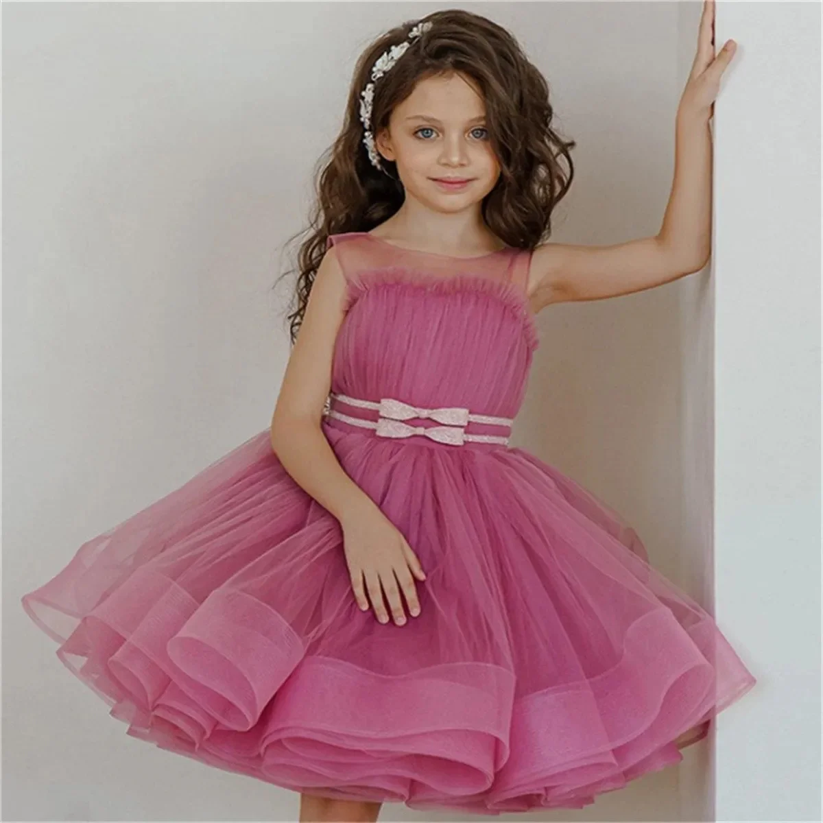 

Tulle Sleeveless Flower Girl Dress For Wedding Pink Tiered Knee Length Elegant Kids Boirthday Party First Communion Ball Gowns