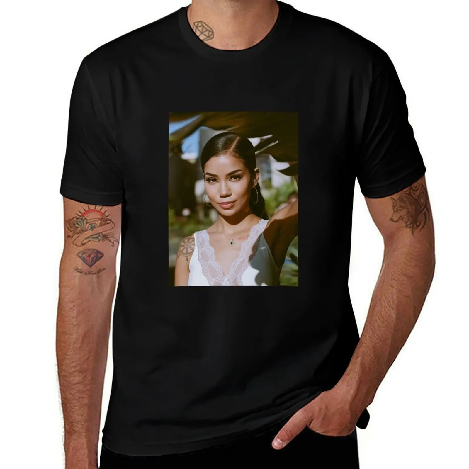 

Jhene Aiko T-Shirt Basic Comfort Fit T-Shirt for Men