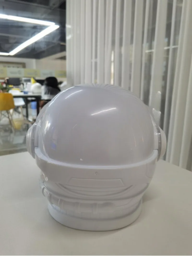 New White Transparent Astronaut Helmet for Holiday Party, Aerospace Teaching Props, Model Display, Performance Helmet