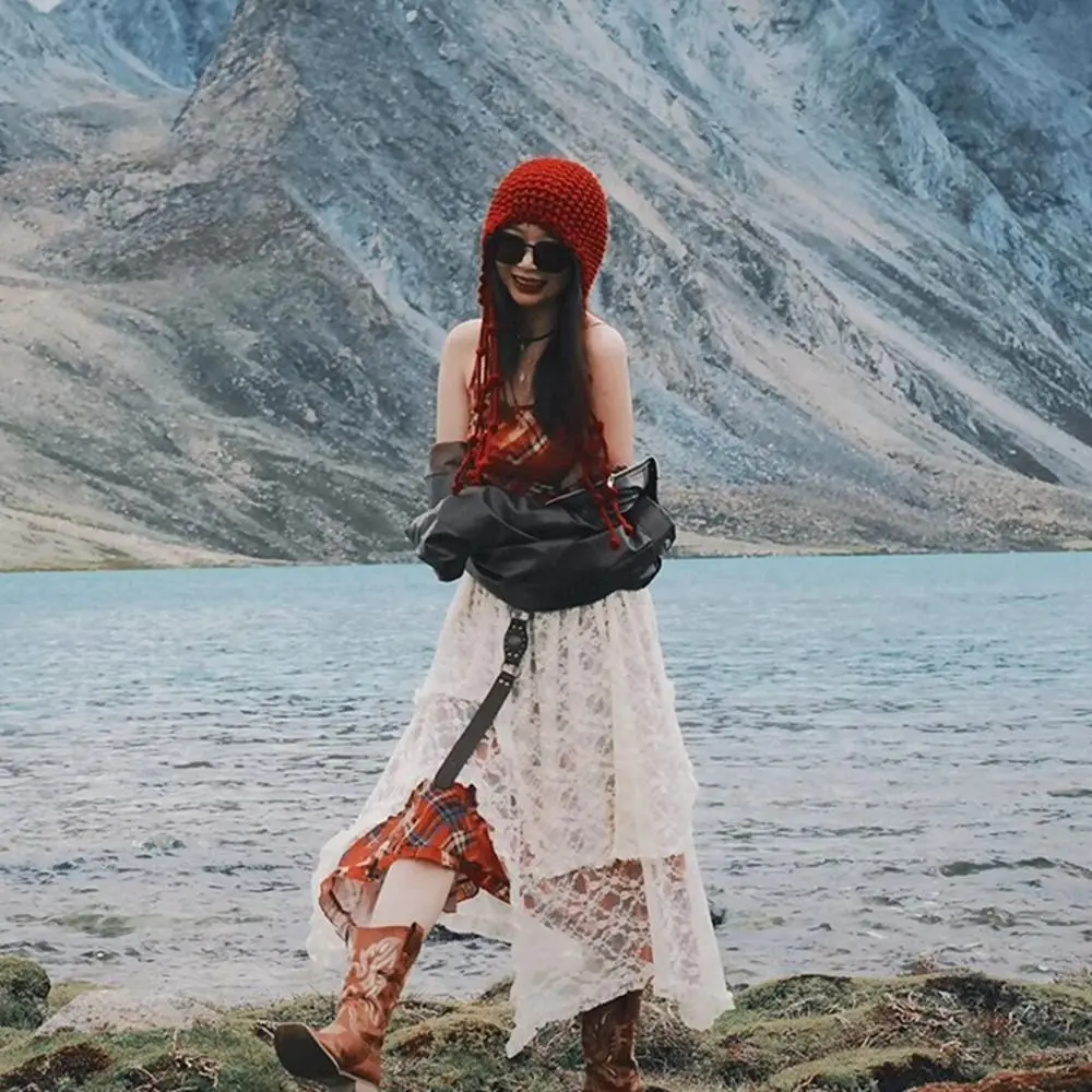 かわいいタッセルかぎ針編みニット帽子中空アウトボヘミアンスタイルニットキャップ手作り韓国織りキャップアパレルアクセサリー