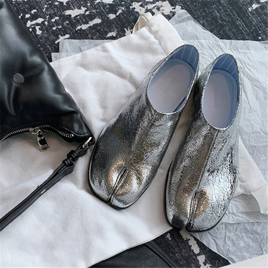 Silver Split Toe Women Flats Lazy Slippers Ladies Flat Loafers Comfortable Slip-on Espadrilles Casual Tabi Shoes Woman Footwear