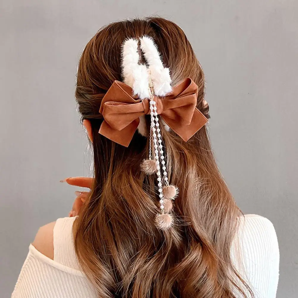 Lightweight Multifunctional Faux Pearls Fuzzy Balls Hair Clip for Home