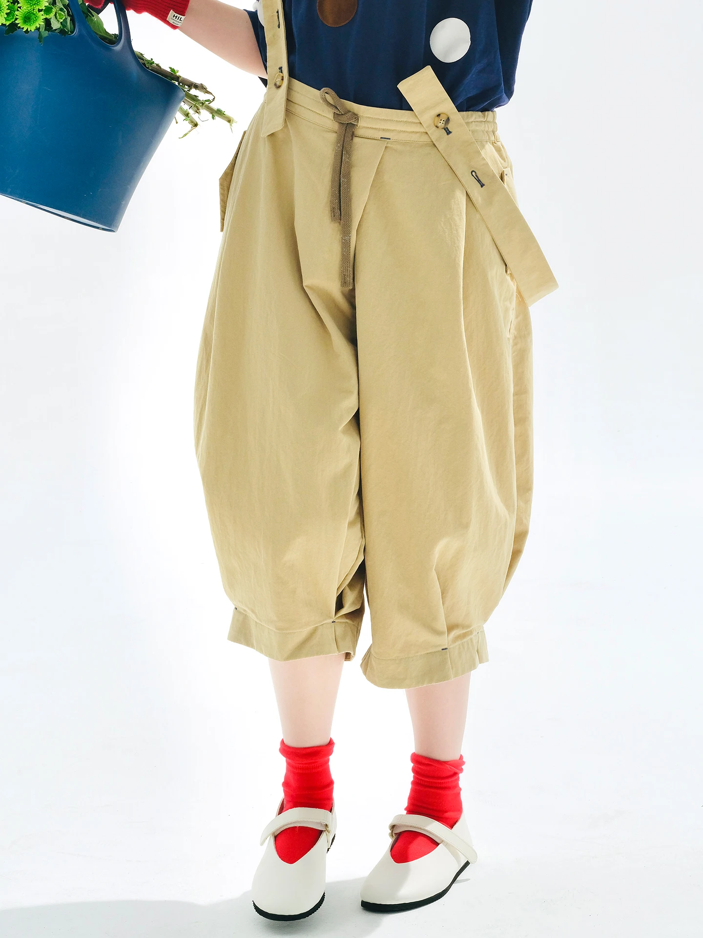 

Women's Khaki Loose-Fit Suspender Harem Pants with Drawstring Waist 255137