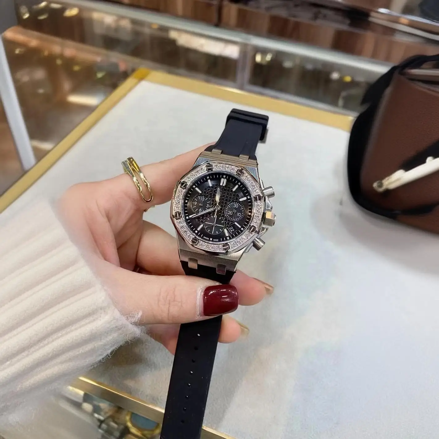 Luxury Diamond-encrusted Multi-function Chronograph Watch for Women, Large Dial Women's Wristwatches Watch Gift