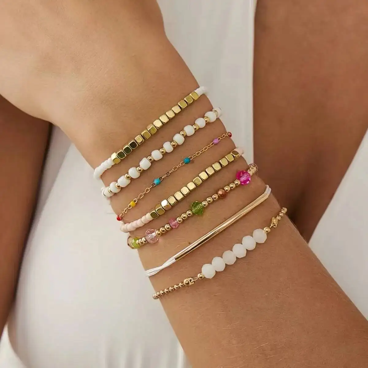 

Lacteo 7 Pcs/Set Exquisite Bohemia Colorful Crystal Bracelets Women Elegant High Quality Elastic Bangle Charm Aesthetics Jewelry