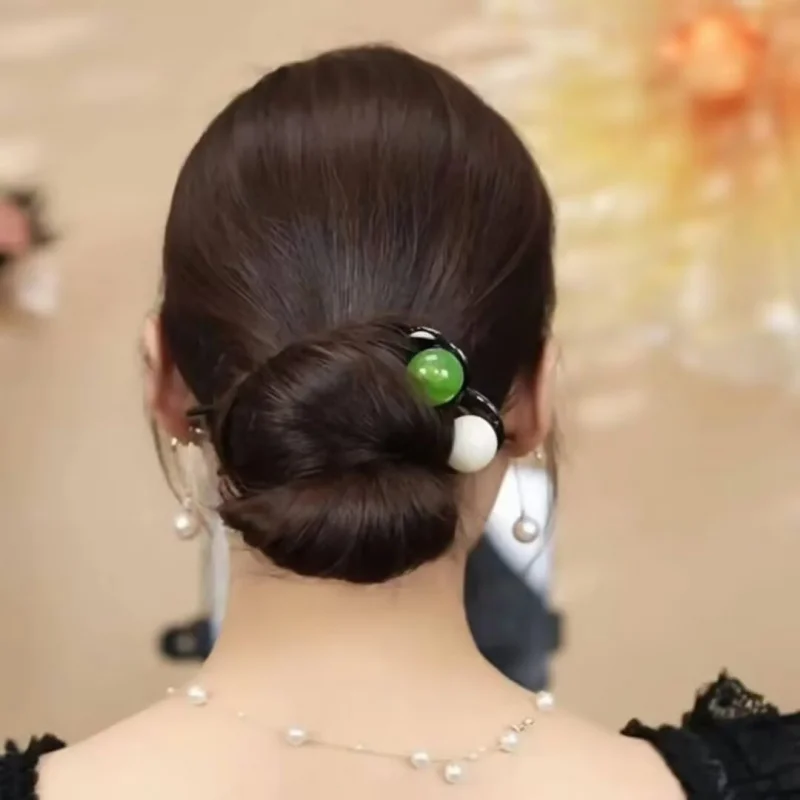 Green Simple Beaded Three-Tooth Back of Hair Styling Elegant Hairpin