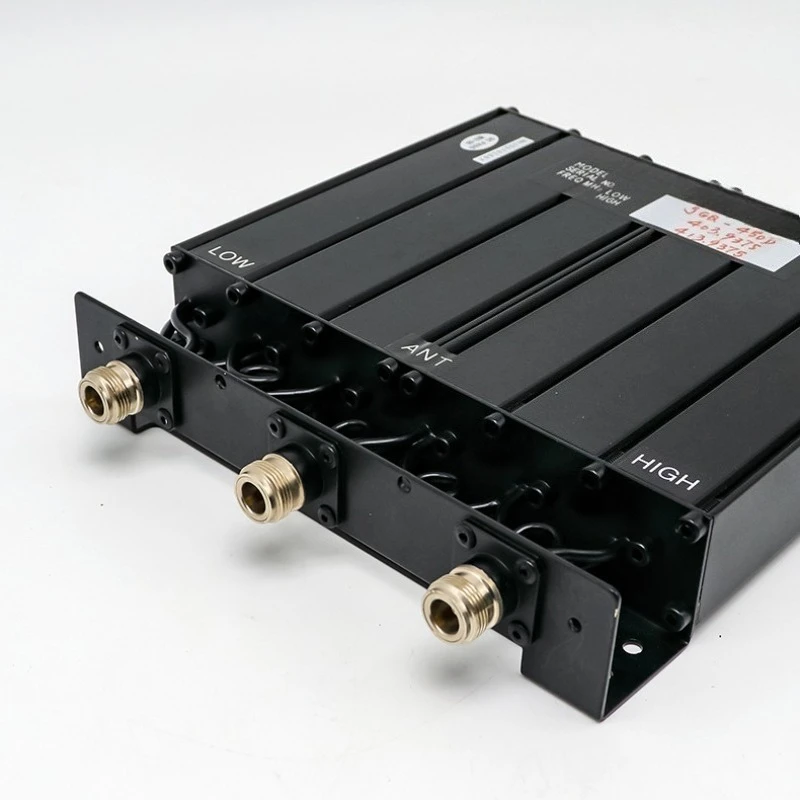 30W/50W/100W 6 Cavity Duplexer for Two-Way Radio Repeater Base Station Antenna Combiner