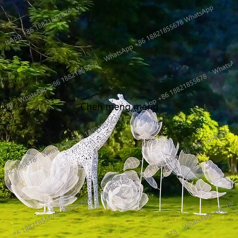 A55 Outdoor garden landscape stainless steel hollow giraffe sculpture scenic square lawn