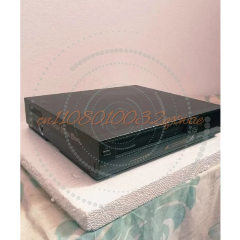 Classic L15 Video Recorder Vintage Video Tape Cassette Player VHS Format