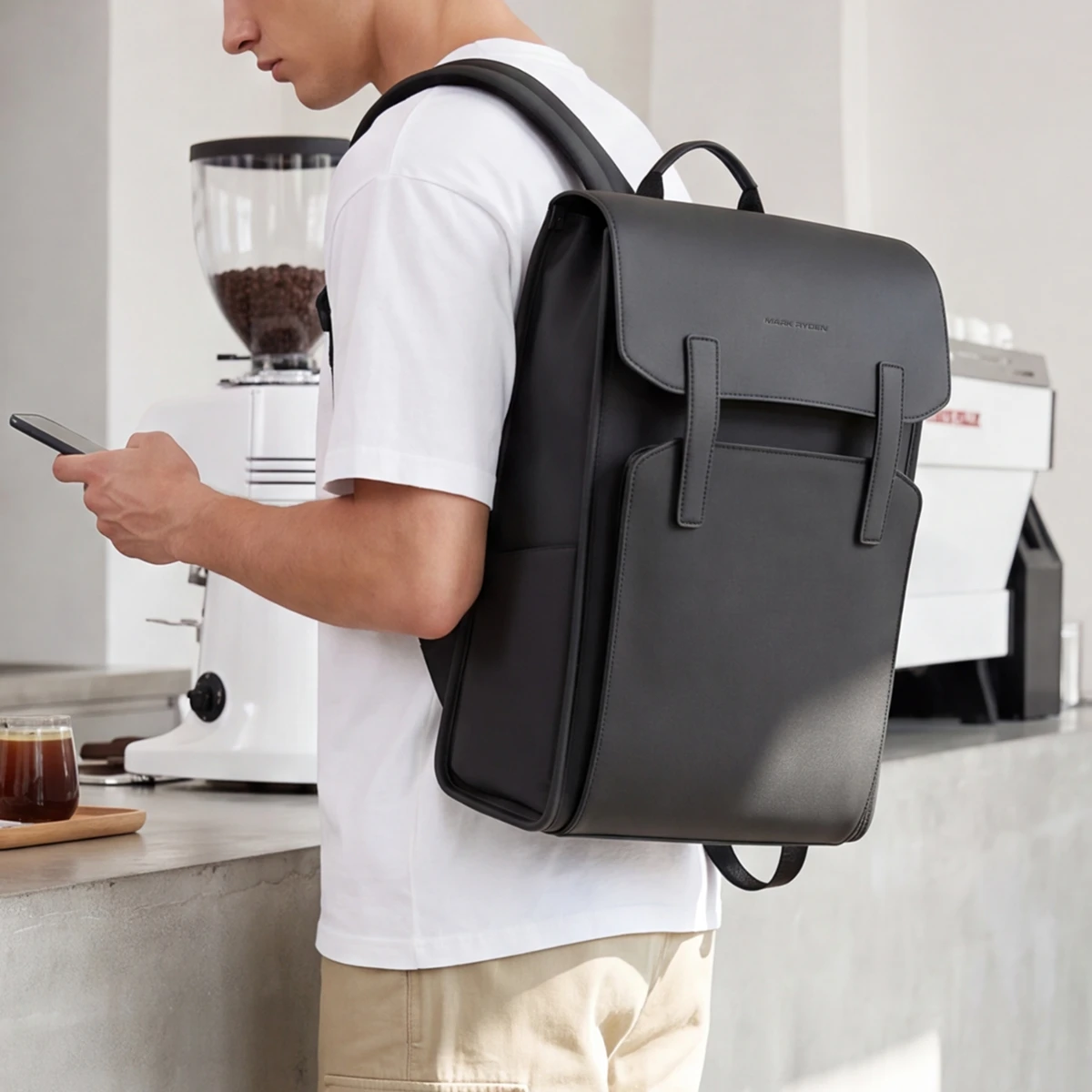 MARK RYDEN Casual Backpack Magnetic Clasp 20L Large Capacity Fits 14‑inch Laptop With YKK Zipper For Daily Commute and School