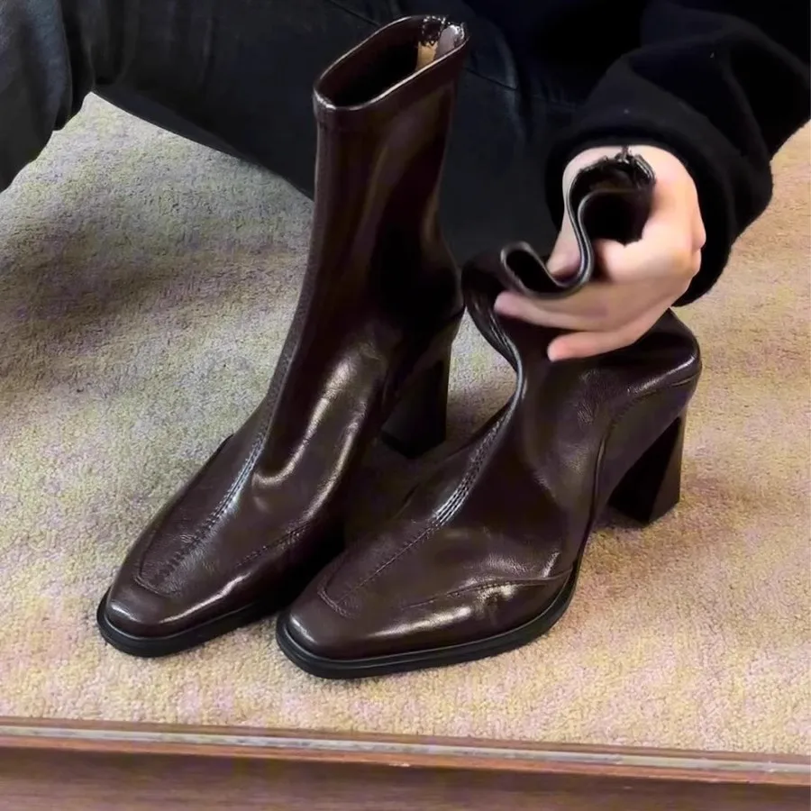 

Fangtou Elastic Boots 2025 Autumn/Winter New French Retro Thin Boots High Heels Thick Heels Short Boots for Women