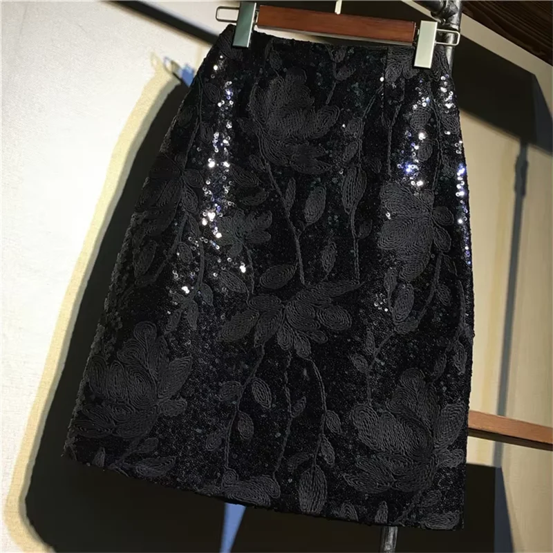 Bling Sequin Pencil Skirt 2025 Fashion Knee Length Skirt for Women Floral Embroidery Black Sequin Skirt High End Saia