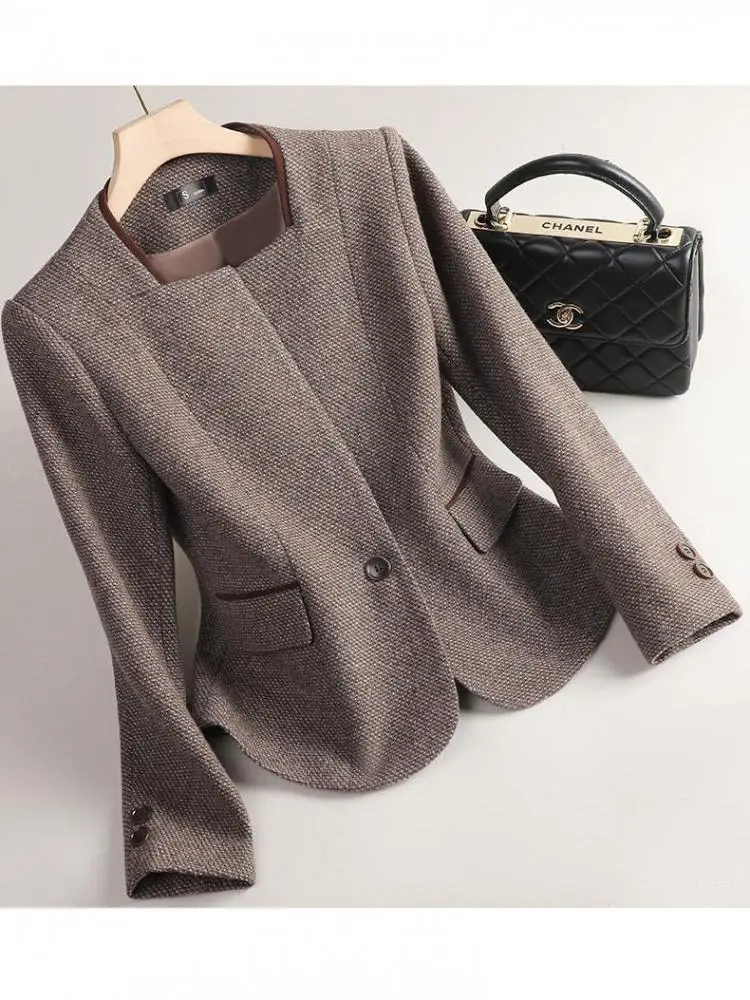 

Women Brown Long Sleeve Temperament Slim Woolen Blazer Coat Fashion 2024 New Autumn Winter Ladies Square Neck Button Jacket Chic