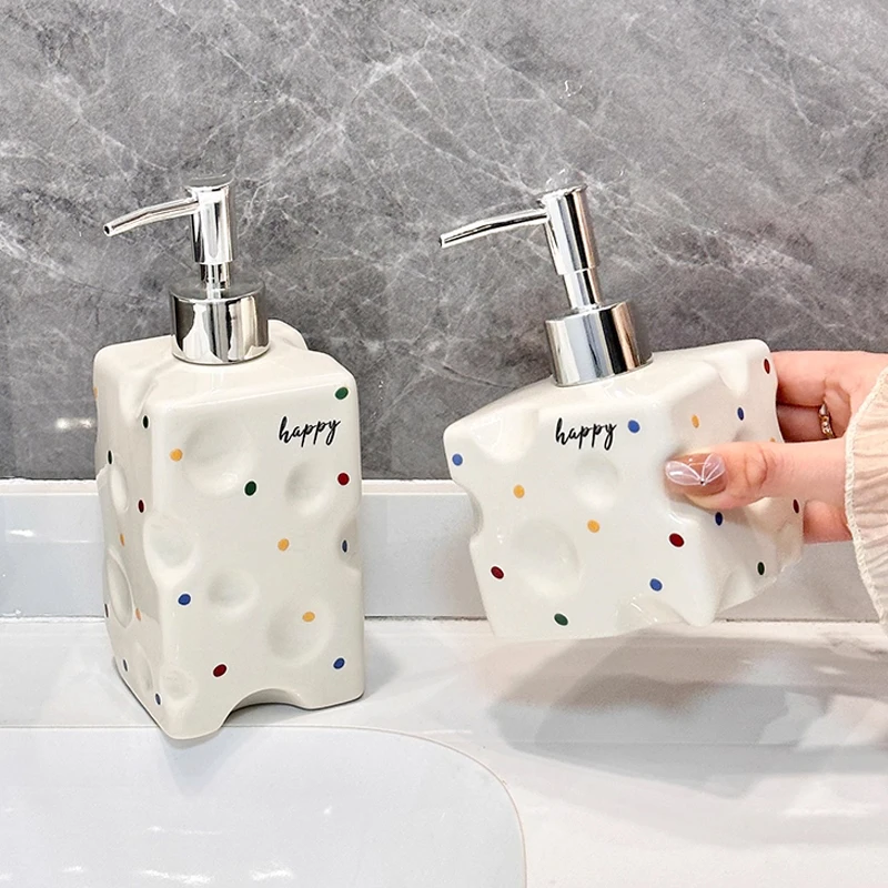 

Northern Europe Liquid For Blank Lotion Bottle Colorful dot pattern, Ceramics Cheese shape Home Dispenser Bathroom Supplies, 1Pc