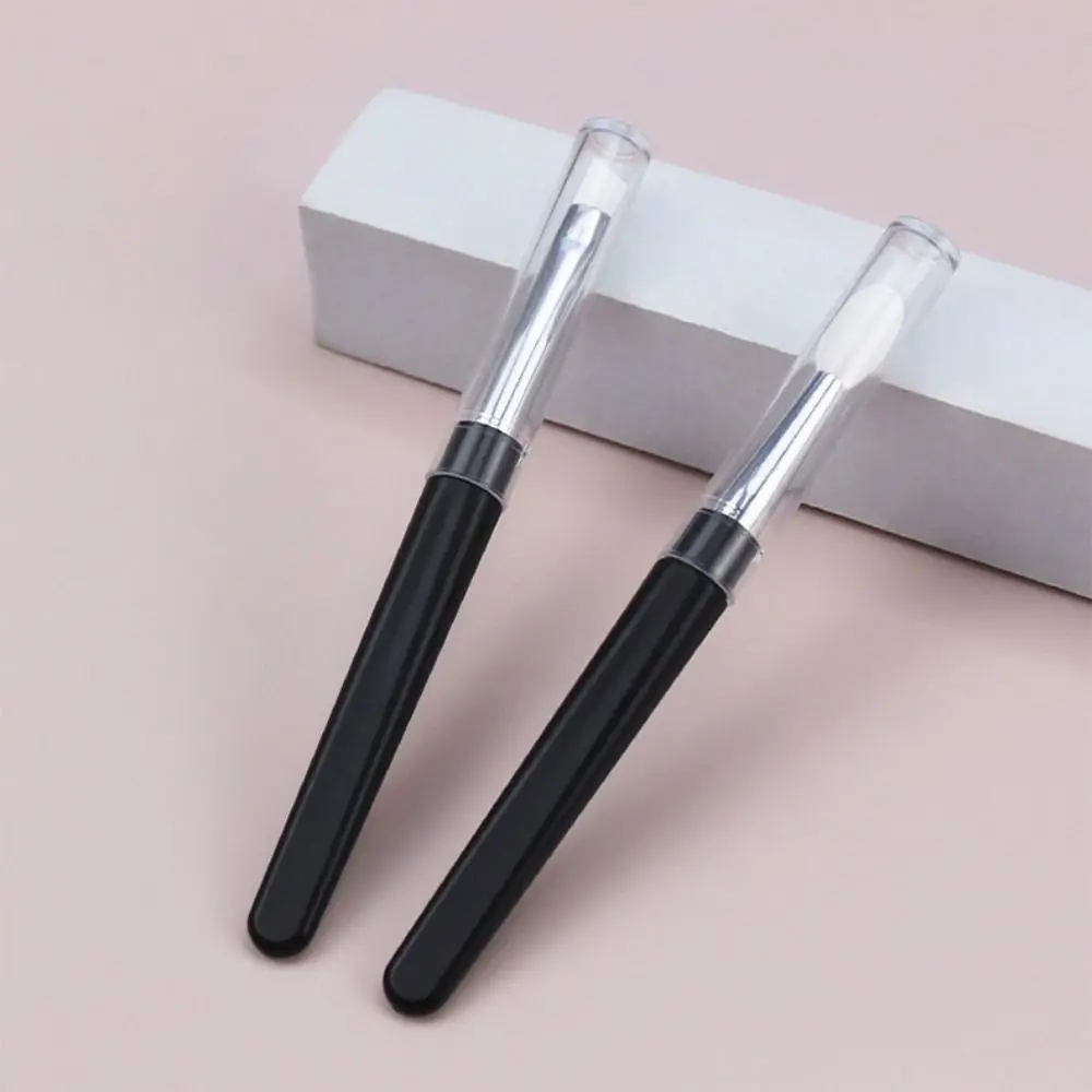 Transparante Draagbare Spiraalvormige Toren Vorm Met Stofkap Lipborstel Wenkbrauwen Borstel Eyeliner Borstel Make-Up Tool