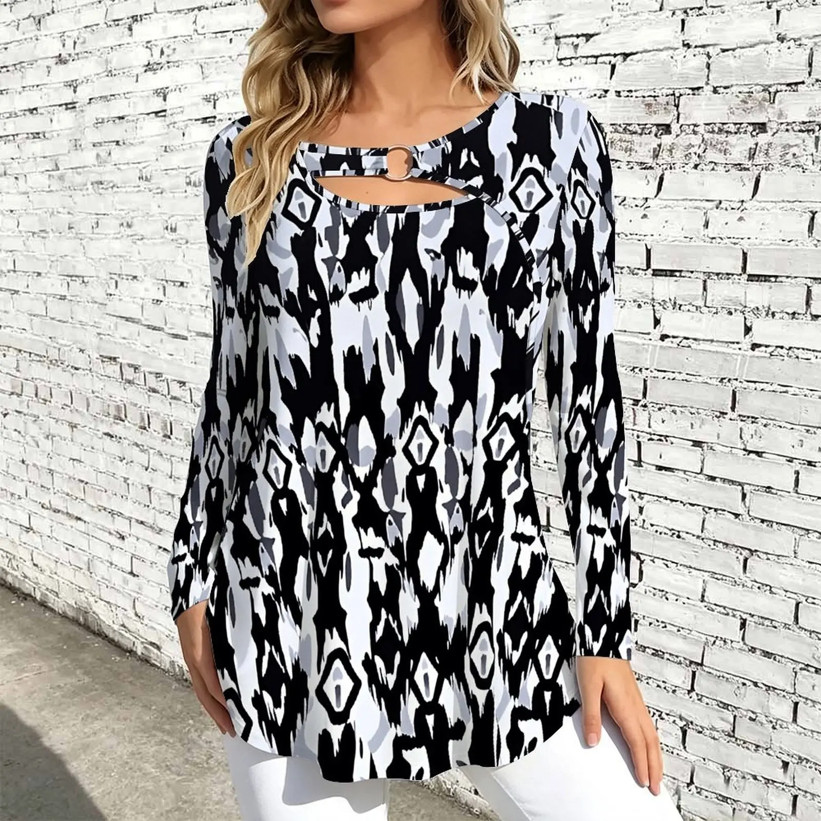 Women Keyhole Ring Neck Long Sleeve Flared Hem Printed Top