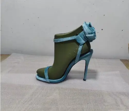 

Sky Blue Velvet Rose Flower Back Decor Sandals Women Round Open Toe One Line Ankle Buckle Strap High Heel Summer Sandals Shoes
