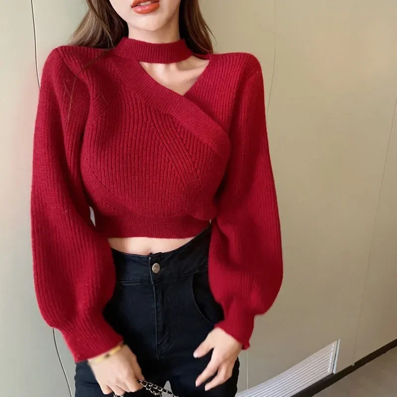 

Hanging neck sexy atmosphere sense sweater female autumn and winter 2023 new solid color show collarbone knitted tops