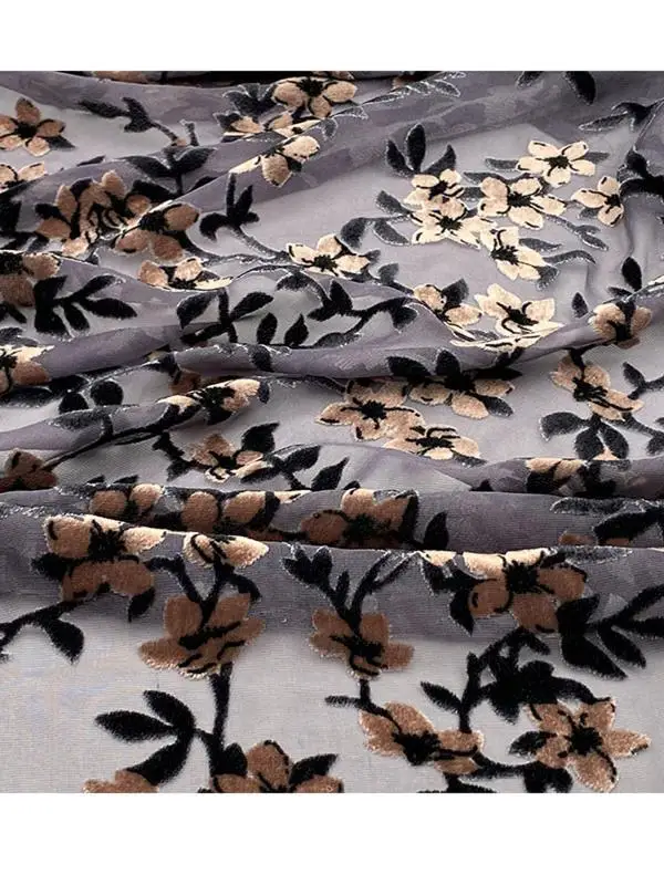 Fondo in seta grigio argento Tessuto di velluto bruciato Abito jacquard cavo Abbigliamento Cheongsam trasparente 1