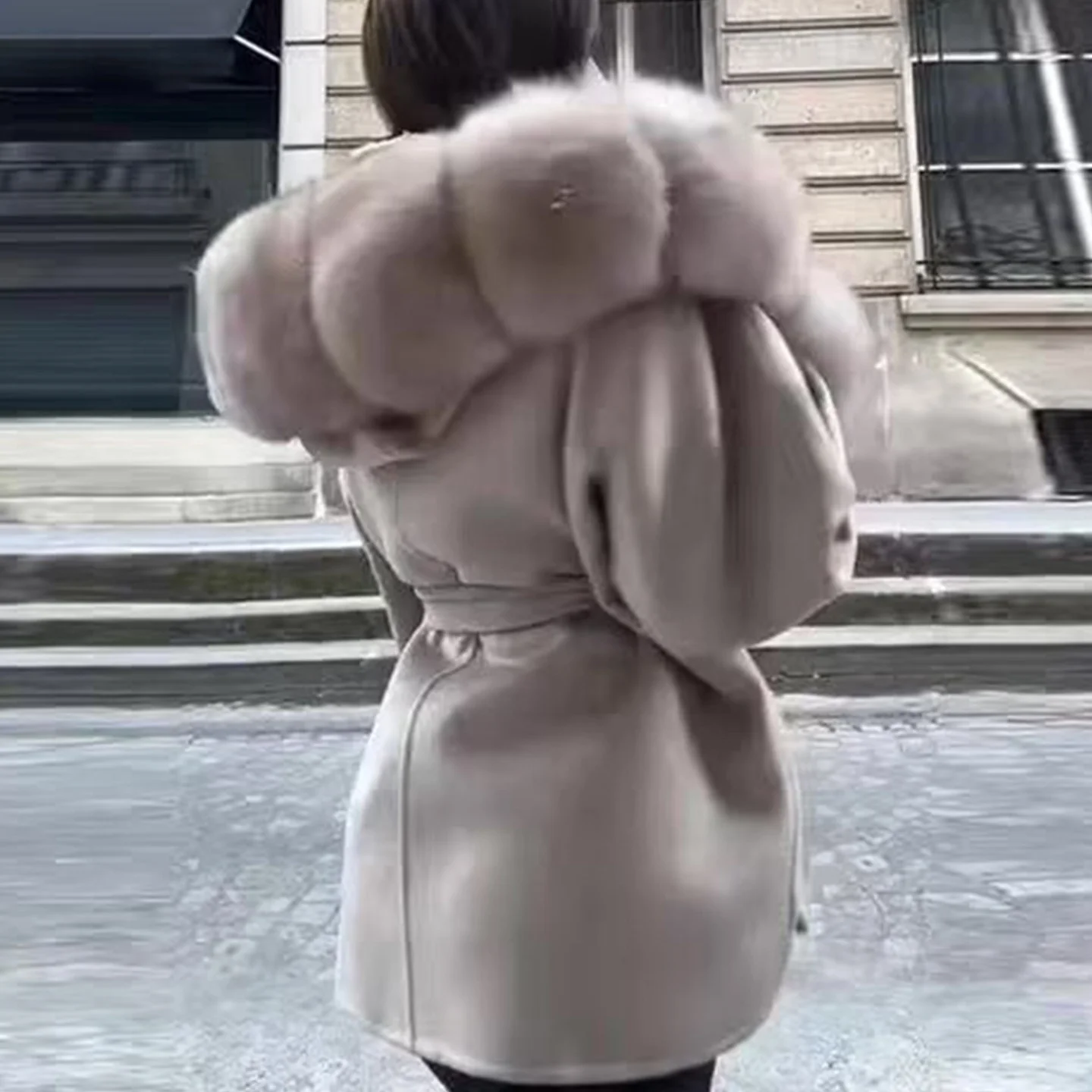 ファイオナブル ロングスリーブ フード付き レディースコート 2025年冬新作 多用途 シンプル スタイリッシュ スタンドフィット レディースアウター