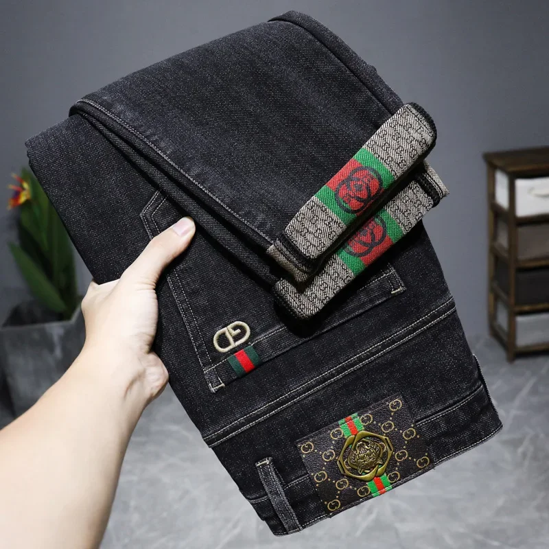Celana panjang pria model slim fit lurus kecil untuk musim gugur dan musim dingin, celana panjang pria Korea elastis dan berbulu tebal hangat untuk dewasa, model gentleman.