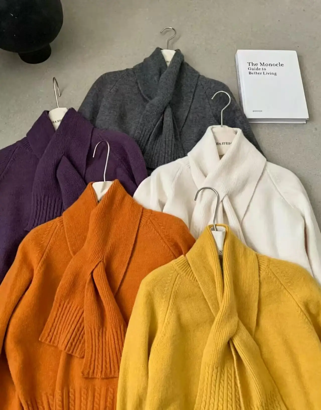 Korean Solid Color Warm Women's Sweater with Scarf Autumn Winter Soft Comfort Pullover Female Lazy Style Round Neck Knitwear