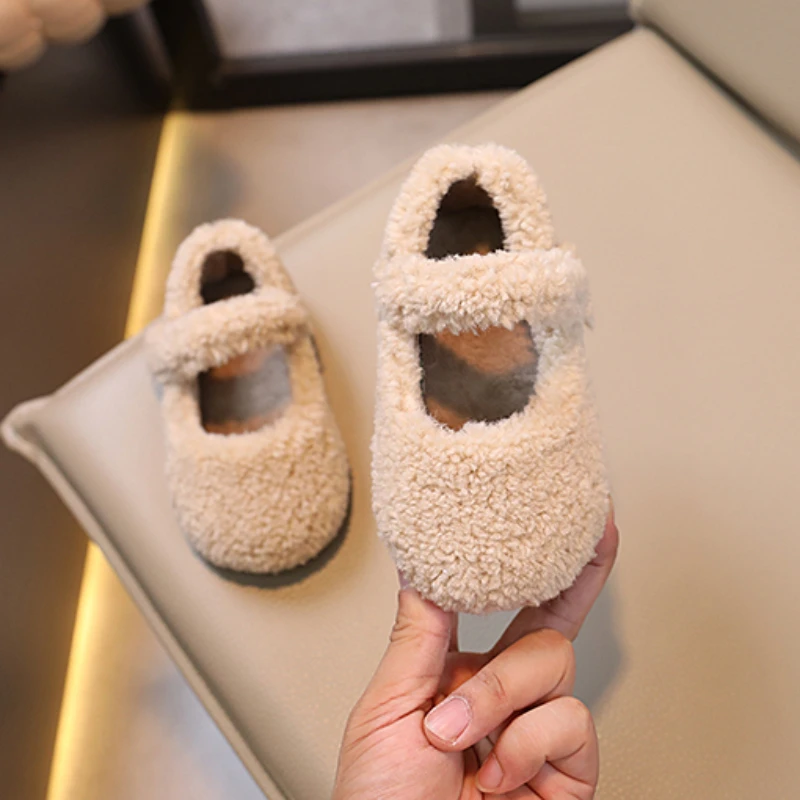 Winter New Children Flat Shoes Fur Cover Toe Light Warm Kids Casual Shoe 2024 Plush Warm Non-slip Leisure Comfy Boys Girls Shoe