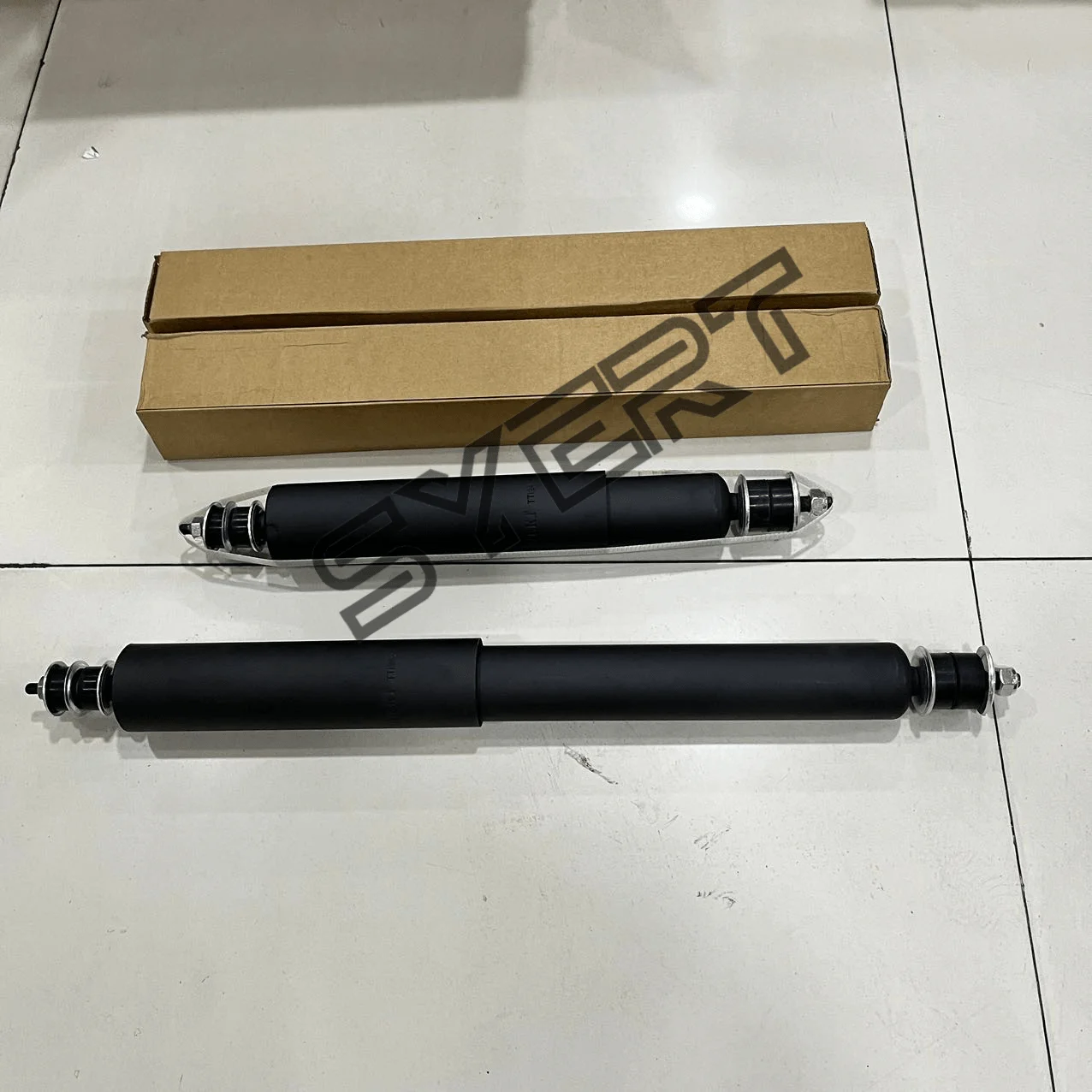 Front Shock Absorber For Land Rover Defender TD5 L315 1987 - 2006 STC3769 RTC4637  RNB103710 STC1636 RPM10008