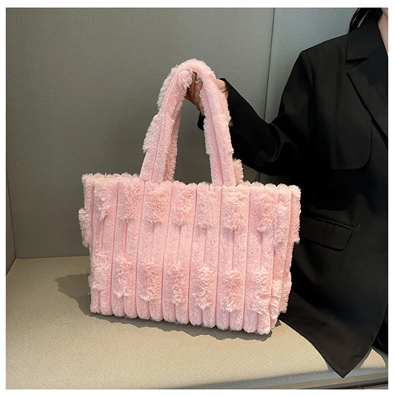 Осень/зима плюшевая сумка-тоут, новинка 2025, женская квадратная сумка в повседневном стиле, большая вместительная сумка на плечо, модная мягкая сумка