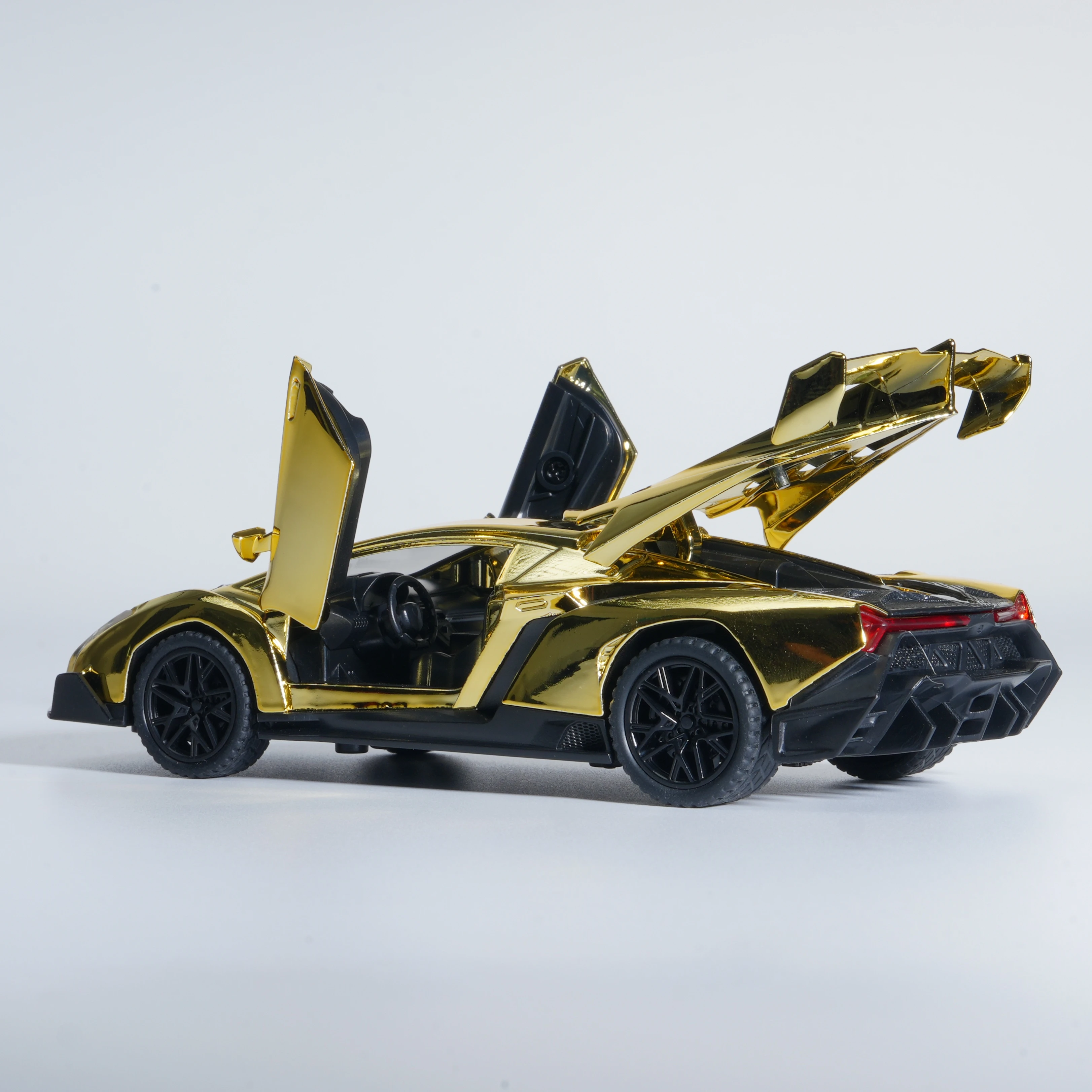 1:32 gegalvaniseerd goudlegering automodel, voorgebouwd gegoten voertuigmodel, geschikt voor cadeau- of desktopdisplay.