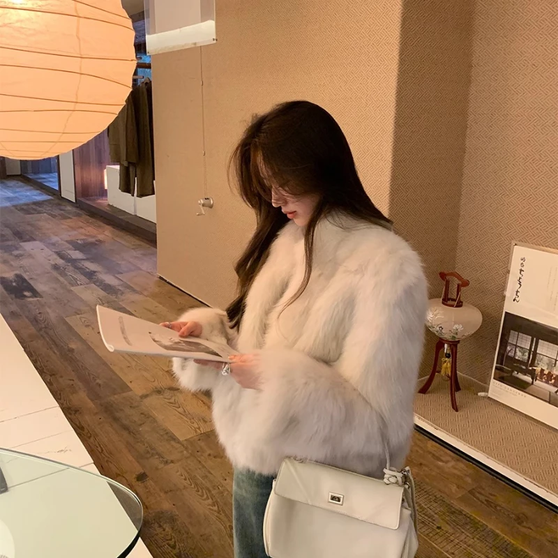 욜란페어리 천연 여우털 재킷 여성 스탠드 칼라 겨울 고급 따뜻함 패션 젊은 여성용 짧은 리얼 여우털 코트 2025