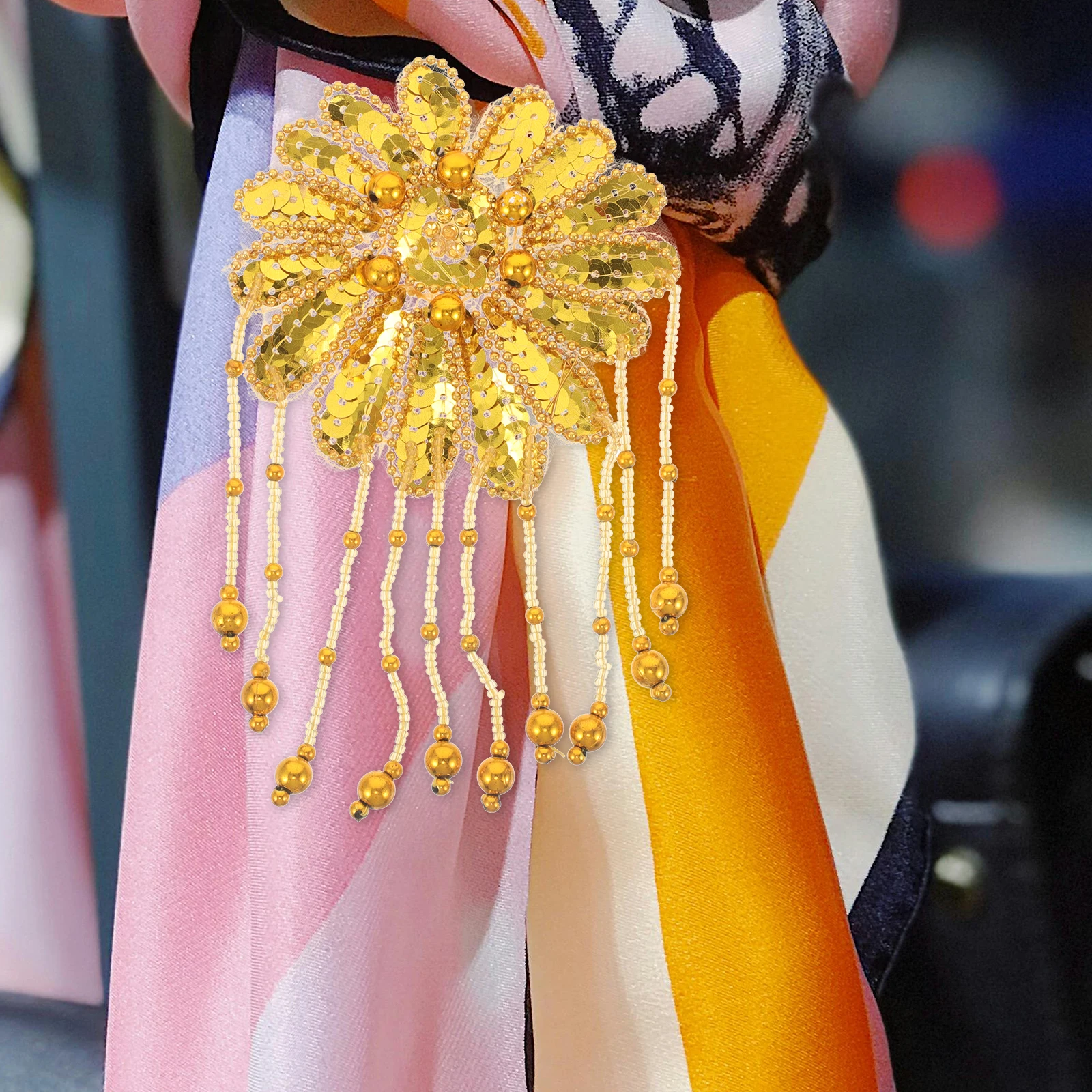 

2pcs Sequin Appliques Tassel Fringe Bead Shoulder Epaulette Floral Rhinestone Brooch Embellishments Costume Patches Women