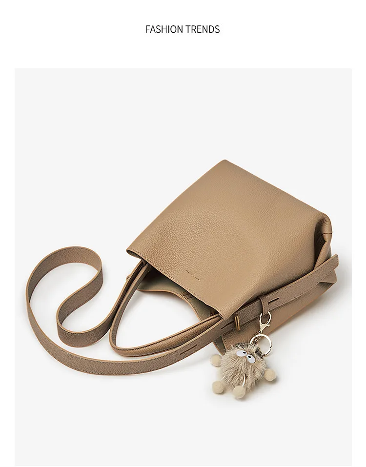 FOXER Einfache Echtleder-Handtasche Damen Schultertasche Tote Bucket Bag Große Kapazität Damen Umhängetasche Pusre Casual – Detail 7