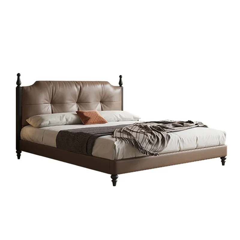 

Retro Italian solid wood flush edge soft bag bed