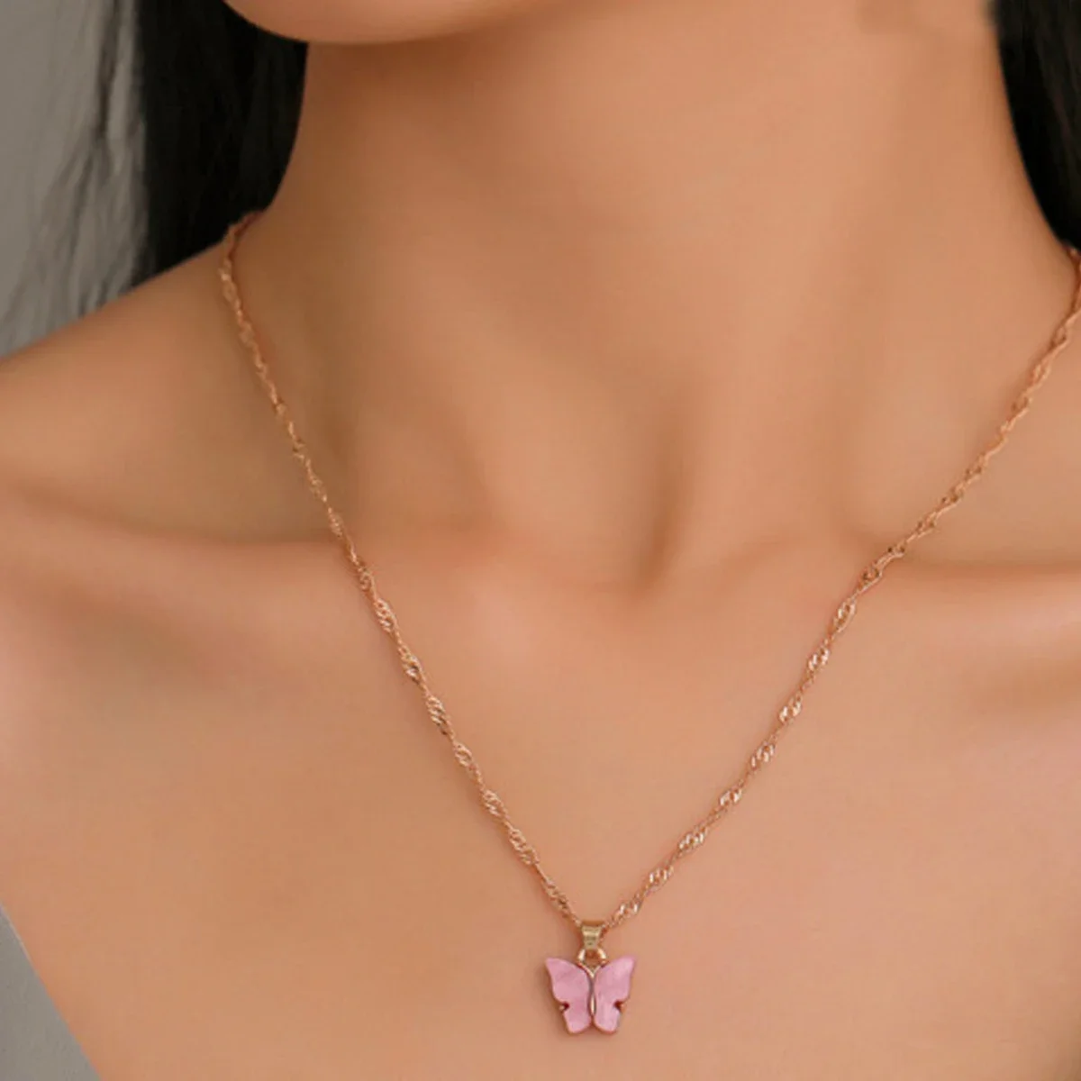 1pcs lady butterfly necklace acrylic colored sweet collarbone chain