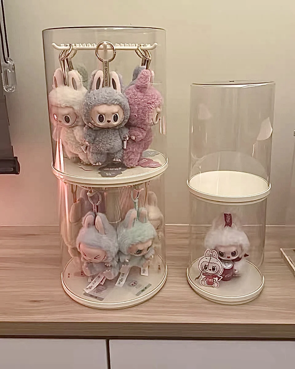 Caja de exhibición de colgante Labubu, caja ciega de almacenamiento de muñeca Labubu transparente giratoria, exhibición de almacenamiento a prueba de polvo y humedad