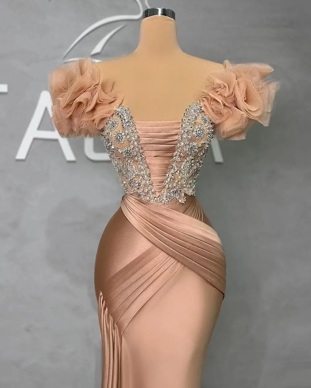 Prom Dress Customized 2025 Gold A-Line Strapless Ruffles Evening Dresses Luxury Gowns For Women Party Couture فساتين سهره فاخره