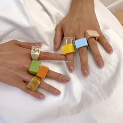 Plastic Ring Geometric Big Square Bold Knukle Finger Rings for Women Simple Solid Colors Acrylic Chunky Ring Girls Jewelry Gift