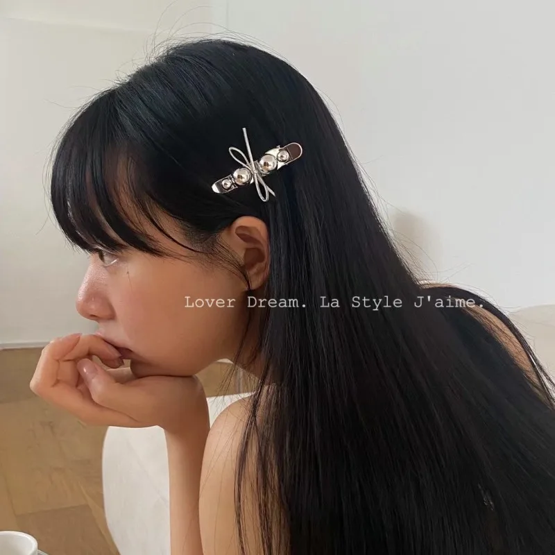 

1 Piece Korean Bow Hair Clips Fashion Y2K Textured Silver Color Bow Bead Duckbill Claw Side Snap Bang Barrettes Hair Accessories