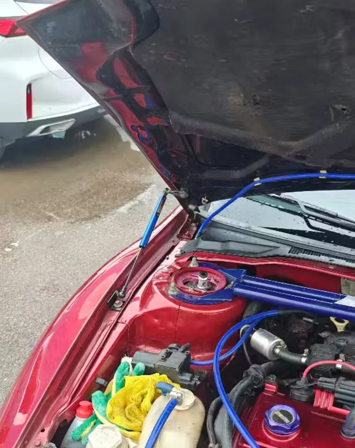 

Комплект из 2 газовых упоров капота для Mitsubishi 3G Eclipse III D52A/D53A (кабриолет/купе) 1999-2005, передние, для модификации, с функцией подъема