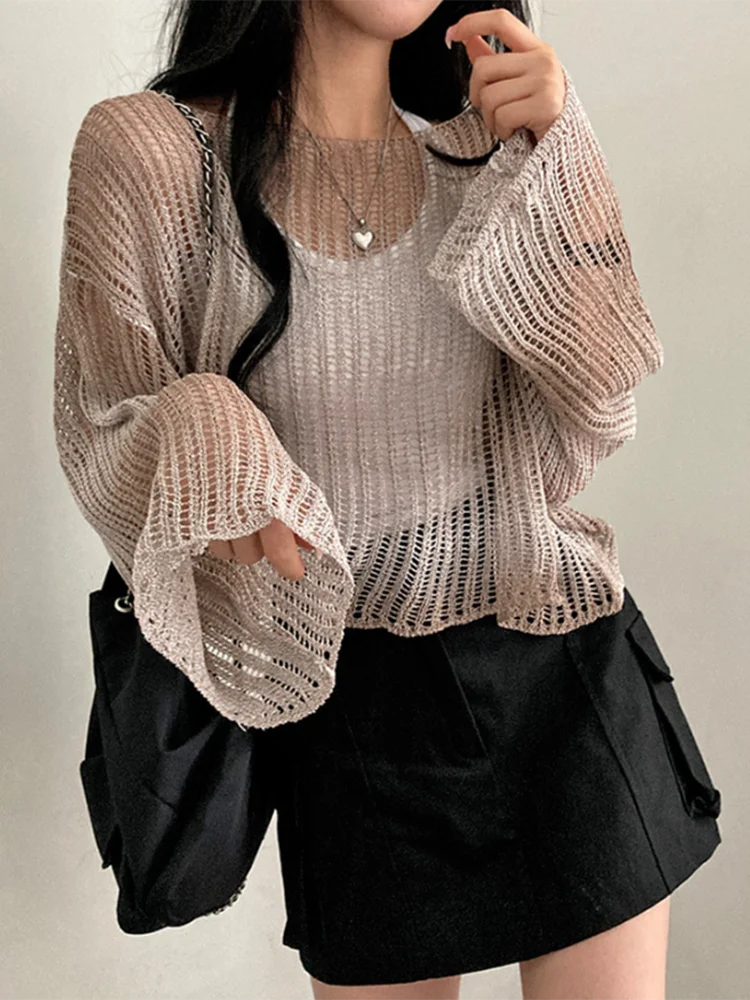 

Women‘s Summer Blouse Korean Version Irregular Hollow Knitted Loose Round Neck Long Sleeved Sunscreen Cover Blusa BL161
